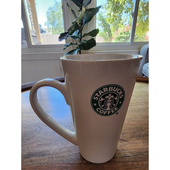 CLASSIC 2007 Starbucks Coffee Cup Tea Mug | White w/ Green Siren Logo | 17.7 oz - Picture 1 of 4